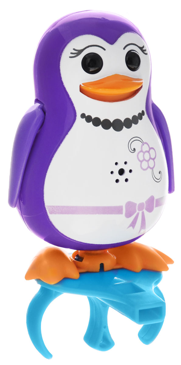 DigiPenguins Интерактивная игрушка Пингвин Penny88333_фиолетовый DigiPenguins Интерактивная игрушка Пингвин Penny88333_фиолетовыйИнтерактивный пингвин DigiPenguins Penny - это забавная интерактивная игрушка, которая займет малыша на длительное время. Пингвин стоит на специальном свистке, который удобно держать на двух пальцах. Эта игрушка умеет выполнять разные действия: издавать крики пингвинов, петь песенки, при этом двигая клювом, поднимая и опуская крылышки и раскачиваясь. Если подуть на грудку пингвина, он начнет издавать характерные для пингвинов звуки. Если подуть в свисток, пингвин станет исполнять известную песенку. Игрушка воспроизводит свыше 55 музыкальных свистов. 2 режима работы игрушки: соло и хор. При переключении в режим хора можно последовательно подсоединять пингвинов к главному, в результате они будут вместе исполнять песенки вслед за главным пингвином и общаться друг с другом. Игрушка развивает музыкальный слух, любовь к музыке и животным. Для работы игрушки необходимы 3 батарейки напряжением 1,5V типа AG13/LR44 (товар комплектуется демонстрационными).