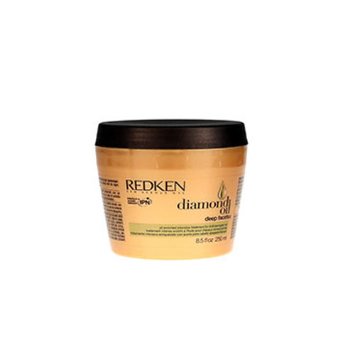 Redken маска Diamond Oil 250млP0704200 Redken маска Diamond Oil 250млP0704200Маска Даймонд Оил обогащенная маслами для восстановления волос, новое поколение уходов, обеспечивает глубокий уход, облегчает расчесывание, питает придает волосам мерцающий блеск. Продукты Diamond Oil, основанные на натуральных маслах, сделают ваши волосы сильнее, шелковистее и ярче. При использовании средств Diamond Oil в комплексе волосы обретут легкое сияние и невероятную упругость. Больше никакой ломкости и секущихся кончиков!