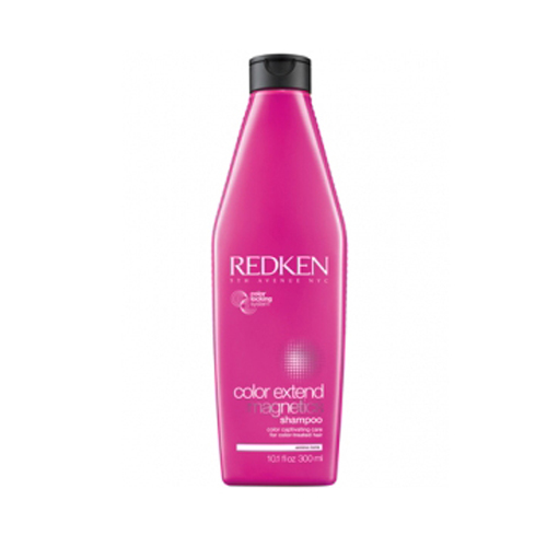 Redken шампунь Color Extend Magnetics 300млP0794300 Redken шампунь Color Extend Magnetics 300млP0794300Новая линия REDKEN COLOR EXTEND MAGNETICS для стабилизации и сохранения насыщенности цвета окрашенных волос. Технология Charge-Attect Complex содержит аминокислоты для эффективной защиты цвета и амино-йоны для закрепления пигмента красителя в волосе, создания надежного барьера от вымывания цвета и блеска окрашенных волос. Волосы в 3 раза сильнее. Инновационная система позволяет питательным компонентам Intrlock Protein Network (IPN) укрепить кортекс, обеспечить прогрессивным косметическим эффектом с каждым применением.