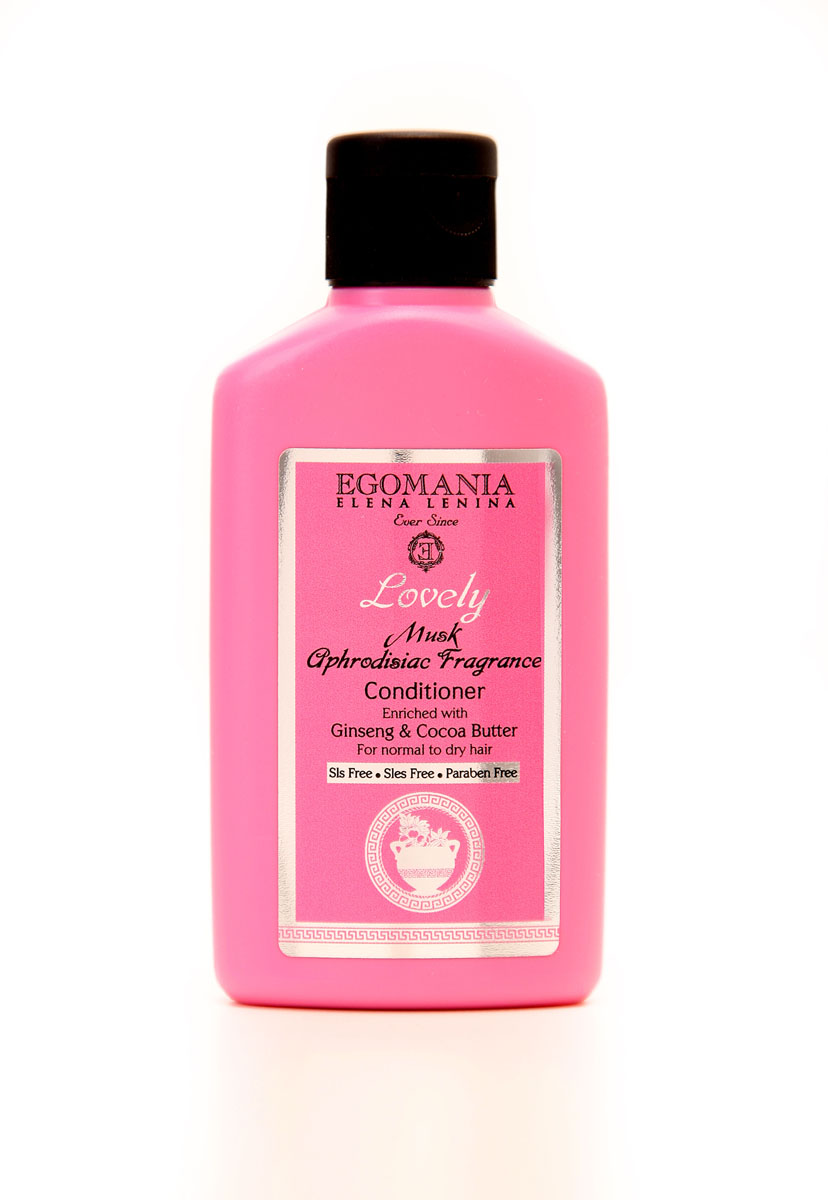 Egomania Professional Collection Кондиционер Lovely с женьшенем и маслом какао для нормальных и сухих волос 100 мл830558 Egomania Professional Collection Кондиционер Lovely с женьшенем и маслом какао для нормальных и сухих волос 100 мл830558Эксклюзивная Spa коллекция по уходу за волосами от Egomania Professional Collection и Elena Lenina раскрывает женщинам магию соблазнения мужчин. Колдовская сила чарующих и пьянящих ароматов натуральных афродизиаков растительного происхождения в каждой баночке коллекции привлекает внимание всех мужчин, делая женщину объектом желания номер один.Кондиционер с женьшенем и маслом какао подходит для термически подверженных волос. Кондиционер имеет высокую концентрацию масел и экстрактов, которые моментально придают волосам здоровый вид и блеск. Кондиционер делает волосы более послушными, гладкими и прямыми. Экстракты ромашки и женьшеня восстанавливают кутикулярный слой волоса. Сок алоэ – нормализует липидно-жировой баланс. Масла сладкого миндаля, семян винограда, календулы, оливы, аргана, жожоба и какао – образуют полимерную пленку и плотно обволакивают структуру волоса, защищая и питая его, придавая интенсивный блеск