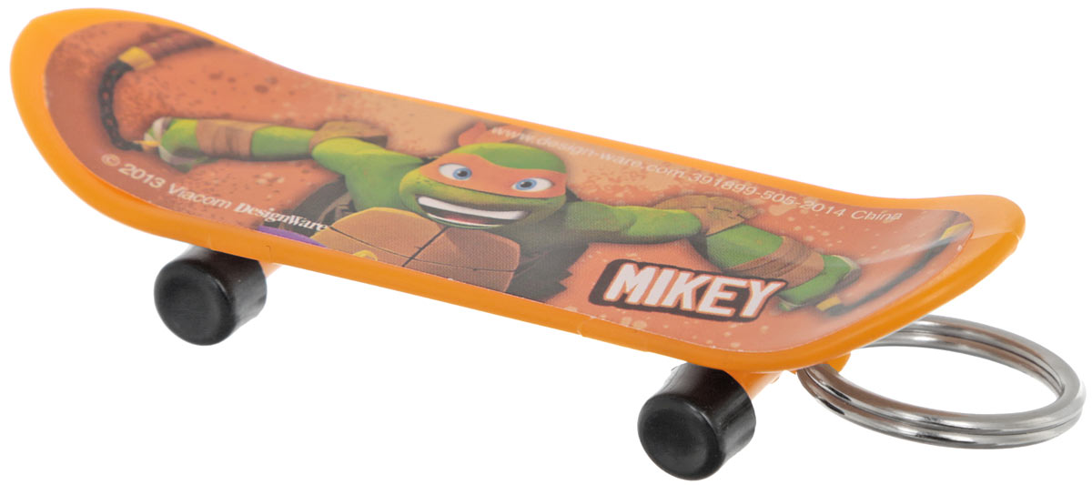 Amscan Брелок Скейтборд Черепашки-Ниндзя Mikey1507-0927_оранжевый Amscan Брелок Скейтборд Черепашки-Ниндзя Mikey1507-0927_оранжевыйБрелок Amscan Скейтборд Черепашки-Ниндзя: Mikey для рюкзака или ключа станет отличным подарком для всех поклонников Черепашек! Брелок выполнен в форме скейтборда и украшен изображением одного из героев вселенной Черепашек-Ниндзя. Колесики брелока-скейтборда крутятся. Длина брелока: 8 см.