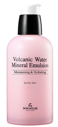 THE SKIN HOUSE Эмульсия с минеральной вулканической водой VOLCANIC WATER, 130 мл821138 THE SKIN HOUSE Эмульсия с минеральной вулканической водой VOLCANIC WATER, 130 мл821138Эмульсия с минеральной вулканической водой, 130мл, Увлажняющая эмульсия на основе минеральной вулканической воды с острова Чеджу призван увлажнить и напитать экстремально сухую кожу. Создает на коже защитный барьер, который препятствует обезвоживанию в течении долгого времени, интенсивно увлажняет глубокие слои кожи и питает. Эмульсия так же содержит экстракт ацеролы, который дополняет питающие свойства вулканической воды и тонизирует кожу.