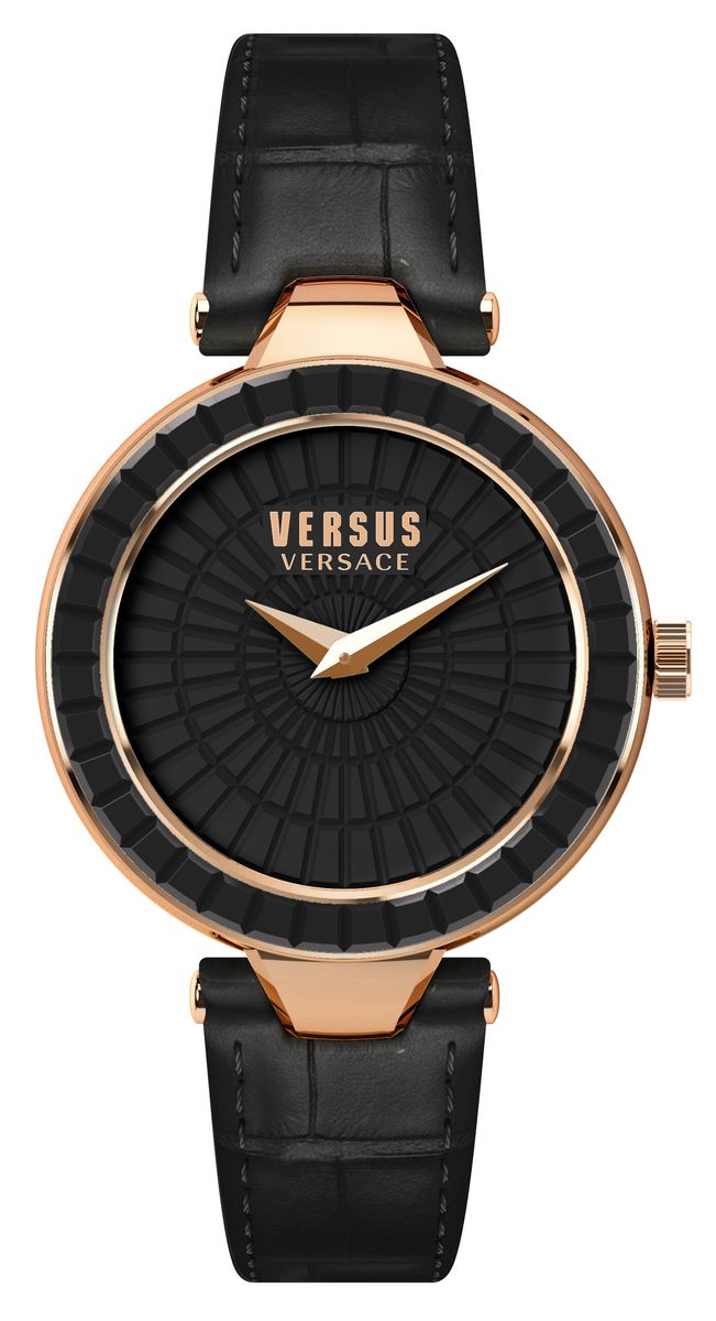 Наручные часы женские Versus Versace, цвет: золотой, черный. SQ1120015SQ1120015 Наручные часы женские Versus Versace, цвет: золотой, черный. SQ1120015SQ11200152 стрелки, механизм кварцевый Citizen_2025, сталь, диаметр циферблата 34 мм,ремень из натуральной кожи черного цвета, застежка из стали, стекло минеральное, водонепроницаемость - 3 АТМ