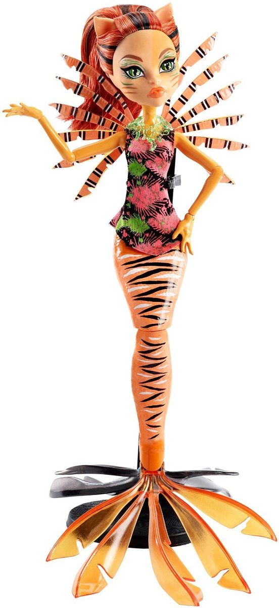 Monster High Кукла Большой Кошмарный Риф ТоралейDHB57_DHH36 Monster High Кукла Большой Кошмарный Риф ТоралейDHB57_DHH36Ученики школы Monster High отправляются в море - а точнее, на его дно! Их новые костюмы основаны на образах обитателей глубин. Торалей Страйп - оборотень-кошка с рыжей кожей, длинным хвостом, милыми ушками и рыжими волосами. Она называет себя Кэт-тастрофа (Cat Tastrophe), и, надо сказать, это имечко ей подходит. Торалей на этот раз представлена в виде русалки с длинным тигровым хвостом. У куколки черно-рыжие волосы и кошачьи ушки. Каждая кукла из серии Большой Кошмарный Риф обладает подставкой в виде хвоста с завитком или чешуей. А светящиеся в темноте элементы довершают убийственно-неотразимый эффект. Руки и хвосту куклы шарнирные, что позволяет придавать ей различные позы. Школа монстров (Monster High) - мультсериал о школе, в которой учатся дети легендарных монстров, таких как Франкенштейна, Дракулы, Йети и других. Они пытаются справиться с ужасами школьной жизни.