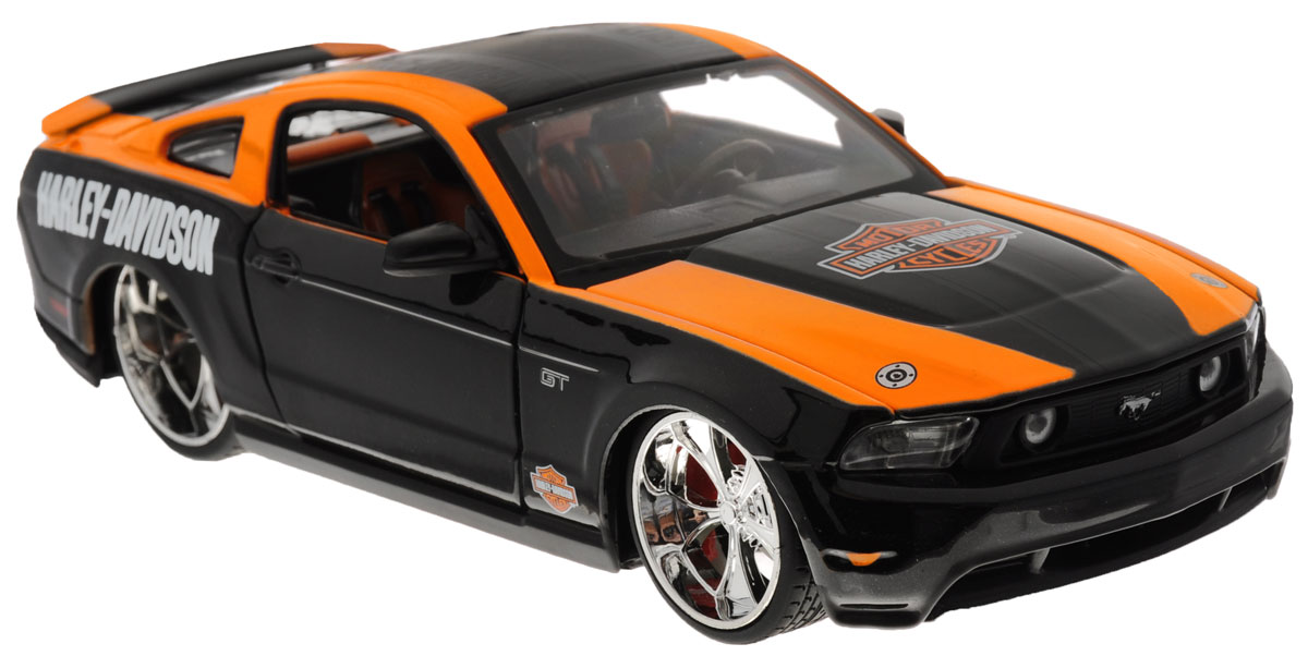 Maisto Модель автомобиля Ford Mustang GT 2011 цвет черный оранжевый32170_черный/оранжевый Maisto Модель автомобиля Ford Mustang GT 2011 цвет черный оранжевый32170_черный/оранжевыйКоллекционная модель Maisto Ford Mustang GT 2011 с ярким, привлекающим внимание дизайном, обязательно понравится всем любителям красивых гоночных машин. Машина представляет собой копию, уменьшенную от реального автомобиля в 24 раза. Модель имеет литой металлический корпус с высокой детализацией двигателя, интерьера салона, дисков, протекторов, выхлопной системы, оснащена колесами из мягкой резины. У машинки открываются дверцы кабины и капот. Двигается вперед и назад. Игрушка в точности повторяет модель оригинальной техники, подробная детализация в полной мере позволит вам оценить высокую точность копии этой машины! Такая модель станет отличным подарком не только любителю автомобилей, но и человеку, ценящему оригинальность и изысканность, а качество исполнения представит такой подарок в самом лучшем свете.