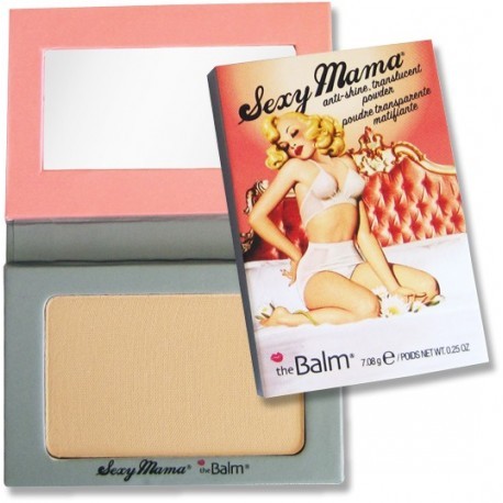 theBalm Матирующая пудра Sexy Mama,7,08 гр700262 theBalm Матирующая пудра Sexy Mama,7,08 гр700262Компактная пудра с прозрачной текстурой. Основная функция – фиксация макияжа, создание матового гладкого «финиша» на коже. Легкая мягкая текстура равномерно распределяется и покрывает кожу невесомой вуалью. Кожа выглядит свежей и ухоженной. В формуле: специальные микросферы – нейтрализуют нежелательный блеск кожи. Единственный универсальный прозрачный тон пудры можно предложить каждому клиенту с объяснением, что продукт не «нацелен» на цвет в макияже, а только на создание эффекта ухоженной матовой кожи, что придает любому макияжу аккуратность, законченность и устойчивость. Масса 7.08 гр.