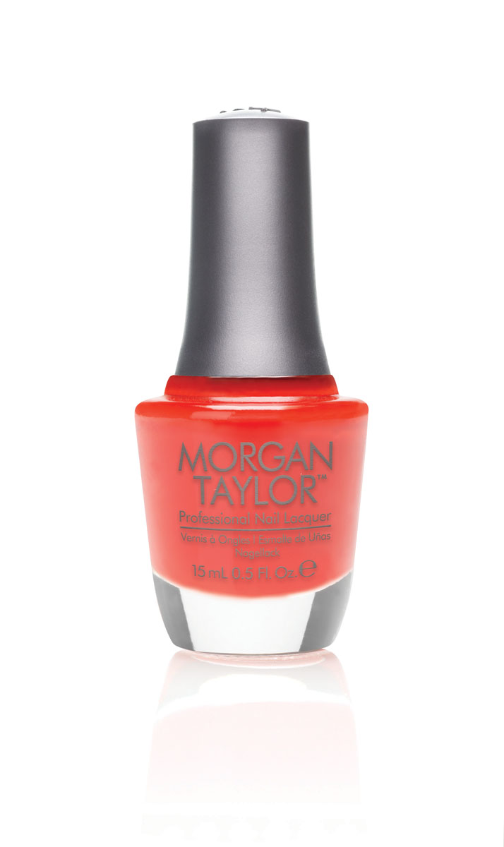 Morgan Taylor Лак для ногтей Orange You Glad/Оранжевая осень, 15 мл50027 Morgan Taylor Лак для ногтей Orange You Glad/Оранжевая осень, 15 мл50027Оранжево-коралловая эмаль. Эксклюзивная коллекция Morgan Taylor™ насыщена редкими и драгоценными составляющими. Оттенки основаны на светящихся жемчужинах, оловянных сплавах, мерцающем серебре и лучезарном золоте. Все пигменты перетерты в мельчайшую пыль и используются без разбавления другими красителями: в итоге лак получается благородным и дорогим. Наша обязанность перед мастером маникюра — предложить безопасное профессиональное цветное покрытие. Именно поэтому наши лаки являются BIG3FREE: не содержат формальдегида, толуола и дибутилфталата. В работе с клиентом лак должен быть безупречным — от содержимого флакона до удобства нанесения. Индивидуальный проект и дизайн — сочетание удобства в работе и оптимального веса флакона. Кристально-прозрачное итальянское стекло — это качество стекла позволяет вам видеть цвет лака без искажений, поэтому вопрос выбора цветного покрытия клиентом и мастером решается быстро и с легкостью. Удобный колпачок — воздушный, почти невесомый, он будто...