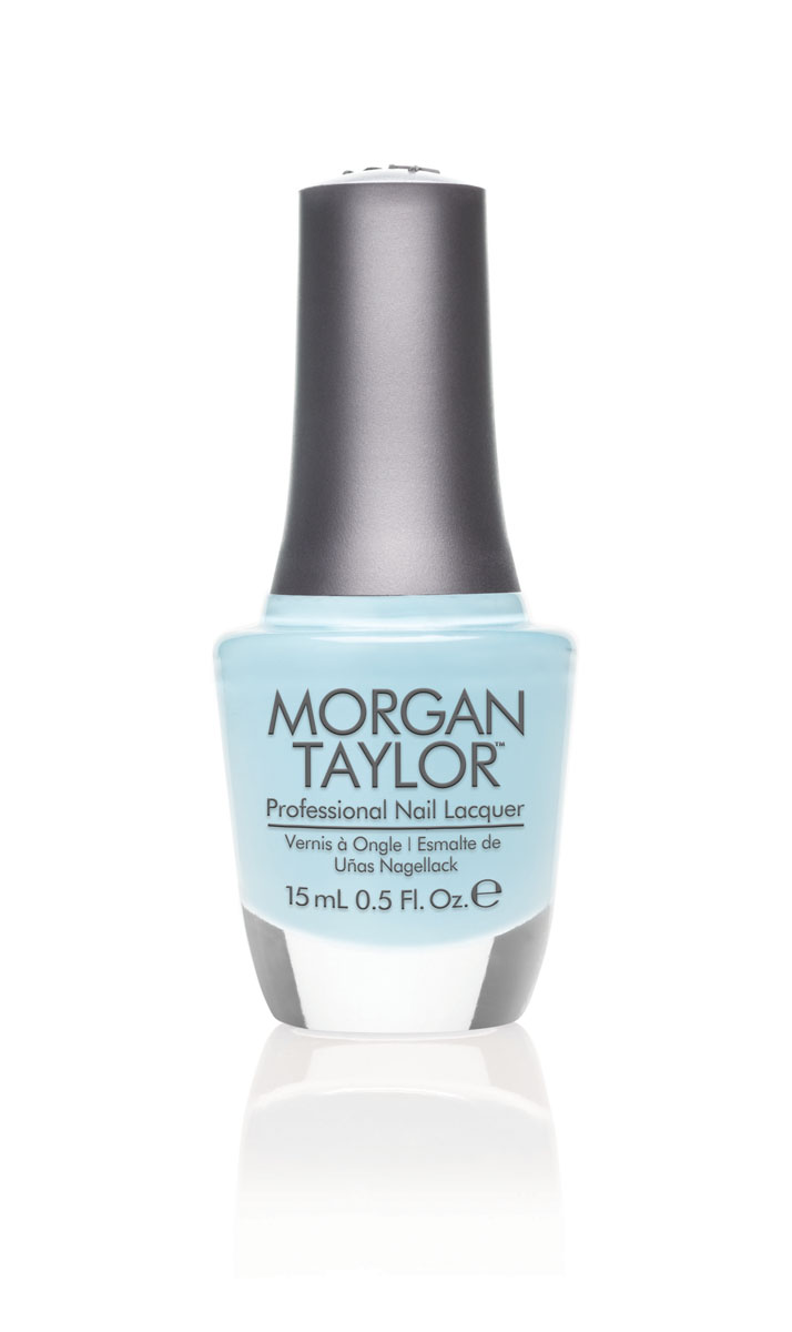 Morgan Taylor Лак для ногтей Water Baby/Голубая акварель, 15 мл50092 Morgan Taylor Лак для ногтей Water Baby/Голубая акварель, 15 мл50092Плотная голубая эмаль. Эксклюзивная коллекция Morgan Taylor™ насыщена редкими и драгоценными составляющими. Оттенки основаны на светящихся жемчужинах, оловянных сплавах, мерцающем серебре и лучезарном золоте. Все пигменты перетерты в мельчайшую пыль и используются без разбавления другими красителями: в итоге лак получается благородным и дорогим. Наша обязанность перед мастером маникюра — предложить безопасное профессиональное цветное покрытие. Именно поэтому наши лаки являются BIG3FREE: не содержат формальдегида, толуола и дибутилфталата. В работе с клиентом лак должен быть безупречным — от содержимого флакона до удобства нанесения. Индивидуальный проект и дизайн — сочетание удобства в работе и оптимального веса флакона. Кристально-прозрачное итальянское стекло — это качество стекла позволяет вам видеть цвет лака без искажений, поэтому вопрос выбора цветного покрытия клиентом и мастером решается быстро и с легкостью. Удобный колпачок — воздушный, почти невесомый, он будто создан,...