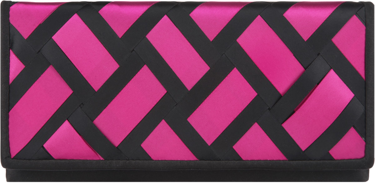 Клатч Fabretti, цвет: черный, фуксия. W12080W12080-black/fuchsia Клатч Fabretti, цвет: черный, фуксия. W12080W12080-black/fuchsiaЭлегантный вечерний клатч Fabretti выполнен из полиэстера и металла. Изделие оформлено оригинальным орнаментом. Изделие содержит одно отделение и закрывается клапаном на магнитную кнопку. Внутри расположен накладной карман. Клатч оснащен укороченным наплечным ремнем-цепочкой. Клатч Fabretti прекрасно завершит ваш праздничный образ.