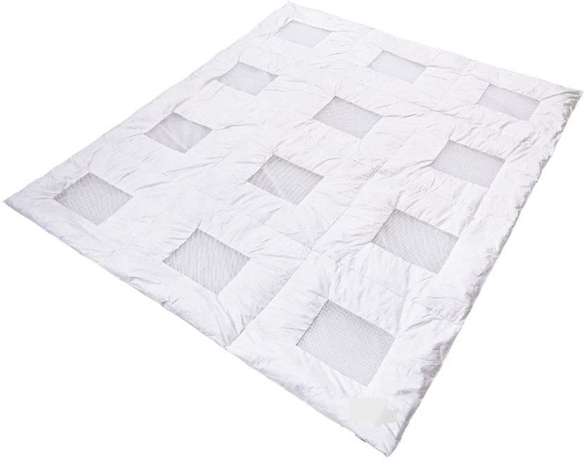 Одеяло BODY CLIMAT SQUARE (двухспальное Цвет: белый 172*205см150015 Одеяло BODY CLIMAT SQUARE (двухспальное Цвет: белый 172*205см150015ОДЕЯЛО BODYCLIMAT SQUARE ОДЕЯЛО, ОПТИМАЛЬНО РЕГУЛИРУЮЩЕЕ ТЕПЛООБМЕН С климатическими зонами BODYCLIMAT возникает конвекция, при которой распространяемые потоками воздуха тепло и влага выводятся через специальные климатические зоны. Ткань: батист, 100% хлопок. Наполнитель: пух высшей категории. 172х205 мм Материал наполнителя: гусиный пух высшей категории; материал чехла: батист