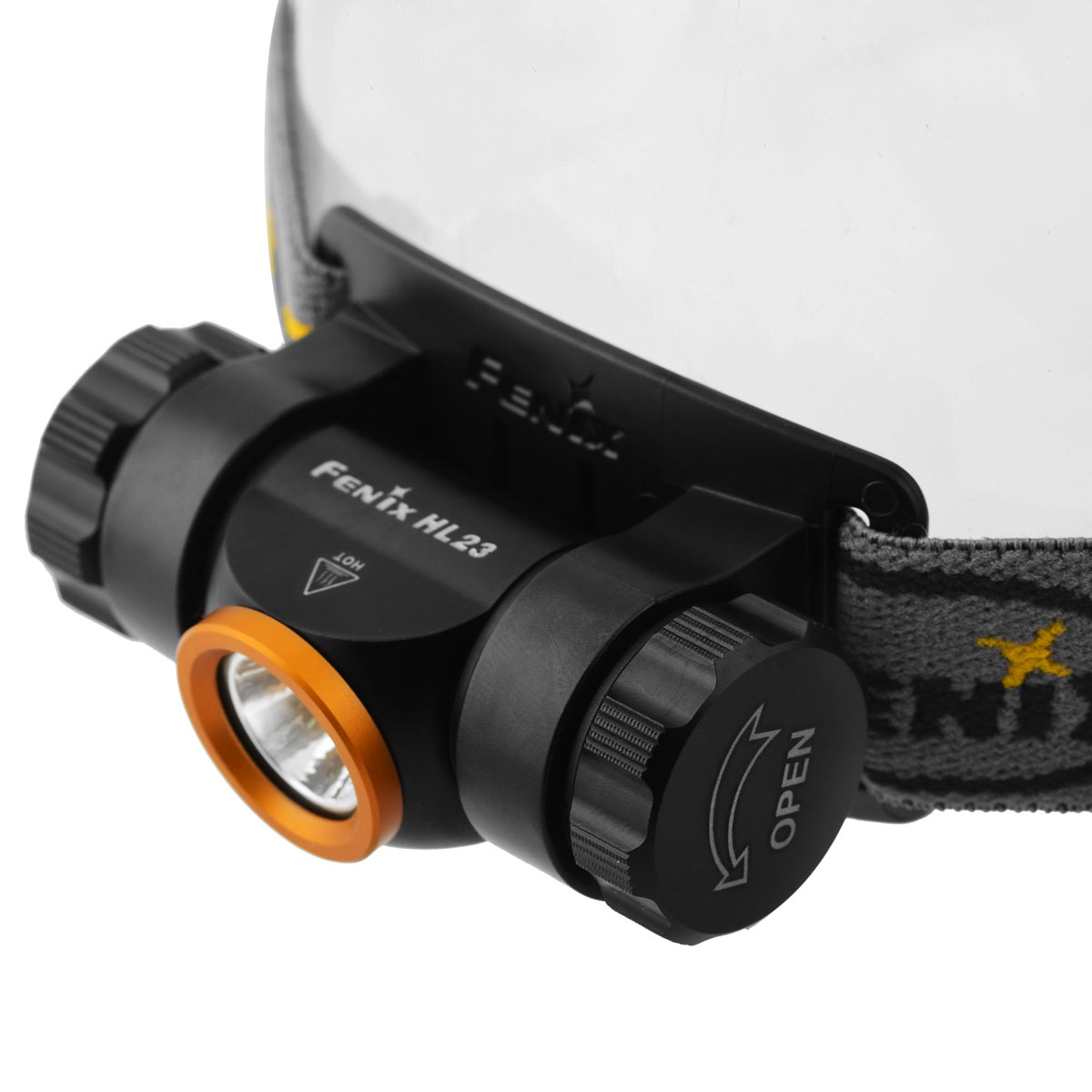Фонарь налобный Fenix HL23 золотойHL23G Фонарь налобный Fenix HL23 золотойHL23GFenix HL23 - это отлично защищенный от любых видов повреждений фонарь. При этом он еще и совсем небольшой, что позволяет включить данный прибор в список снаряжения для любого путешествия. Вес фонаря без учета аккумулятора составляет лишь 52 г. Габариты его корпуса - 71мм х 38,9 мм х 40 мм. Основой оптической системы Fenix HL23 является светодиод Cree XP-G2 R5. Он принадлежит к числу наиболее современных полупроводниковых приборов и в состоянии проработать не менее 50 000 ч. Яркость света, которую он обеспечивает, достигает 150 люмен. Осветительное устройство работает в 3 режимах. Это режимы High (150 люмен), Mid (50 люмен) и Low (3 люмена). Наиболее экономный из них может использоваться в качестве ночного света в палатке, или чтобы осветить путь непосредственно под ногами. А самый яркий дает комфортный уровень света для решения большинства задач в темное время суток. Время работы Fenix HL23 в каждом из режимов яркости зависит от того, какой элемент питания установлен в его...