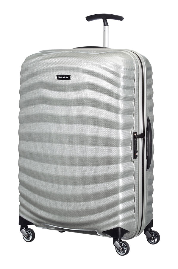Чемодан Samsonite Lite-Shock Spinner 98V-25001, цвет: серебристый, 36 л98V-25001 Чемодан Samsonite Lite-Shock Spinner 98V-25001, цвет: серебристый, 36 л98V-25001Компактный и легкий. Послужит Вам незаменимым спутником для деловых поездок и кратковременных путешествий. Обладая небольшими размерами, всегда будет под рукой. Сверхпрочный. Данная модель выполнена из самого прочного, легкого и устойчивого к царапинам термопластика в мире, изготовленного по уникальной инновационной технологии CURV. Удобный. Ручка сбоку позволяет пронести чемодан там, где нет возможности катить. Мобильный. 4 колеса, вращающиеся на 360°, придают маневренности и распределяют нагрузку равномерно. А также избавят Вашу руку от излишней тяжести. Функциональный. Внутри чемодана два отделения, разделенные перегородкой, в одном из отделений предусмотрены прижимные ремни. Надежный. Встроенный кодовый замок с функцией TSA защитит Ваши вещи от кражи. внутренний разделитель,перекрестные ремни,ручная кладь Размер товара: 40 см х 20 см х 55 см