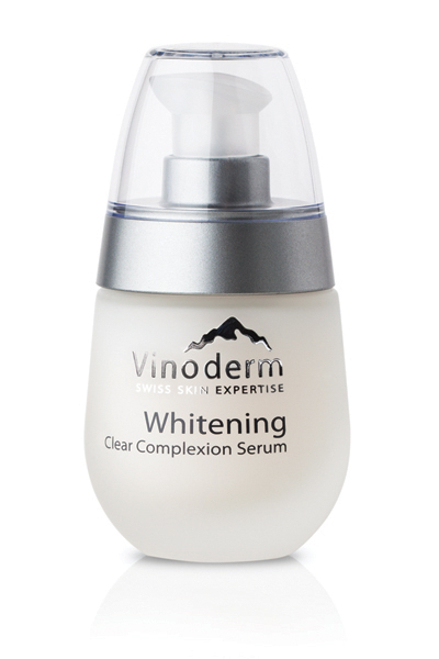 Vinoderm Сыворотка осветляющая Whitening для улучшения цвета лица 30мл38020 Vinoderm Сыворотка осветляющая Whitening для улучшения цвета лица 30мл38020Сыворотка моментально освежает кожу, смягчая и наполняя ее влагой. Подготавливает кожу к дальнейшему уходу. Благодаря экстракту виноградной косточки, новому осветляющему комплексу и гиалуроновой кислоте, сыворотка эффективно осветляет кожу и борется с пигментными пятнами различного происхождения. Бережно отшелушивает и увлажняет кожу, а также защищает ее от свободных радикалов. Ваша кожа становится безупречной и приобретает идеально ровный тон.