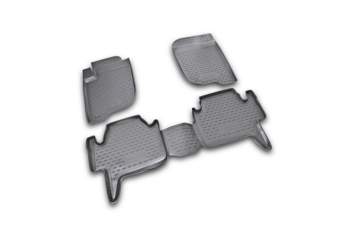 Коврики в салон автомобиля Novline-Autofamily для Mitsubishi Pajero Sport, 2008 - 2012, 4 штNLC.35.20.210 Коврики в салон автомобиля Novline-Autofamily для Mitsubishi Pajero Sport, 2008 - 2012, 4 штNLC.35.20.210Коврики Novline-Autofamily улучшат внешний вид салона автомобиля и надежно уберегут его от пыли, грязи и сырости, а значит, защитят кузов от коррозии. Полиуретановые коврики гладкие, приятные и не пропускает влагу. Полиуретановые автомобильные коврики произведены из высококачественного материала, который держит форму и не пачкает обувь. Коврики надежно крепятся на полу и не скользят, что очень важно во время движения, особенно для водителя. Изделия из полиуретана надежно удерживают грязь и влагу, при этом всегда выглядят довольно опрятно. И чистятся они очень просто: как при помощи автомобильного пылесоса, так и различными моющими средствами.