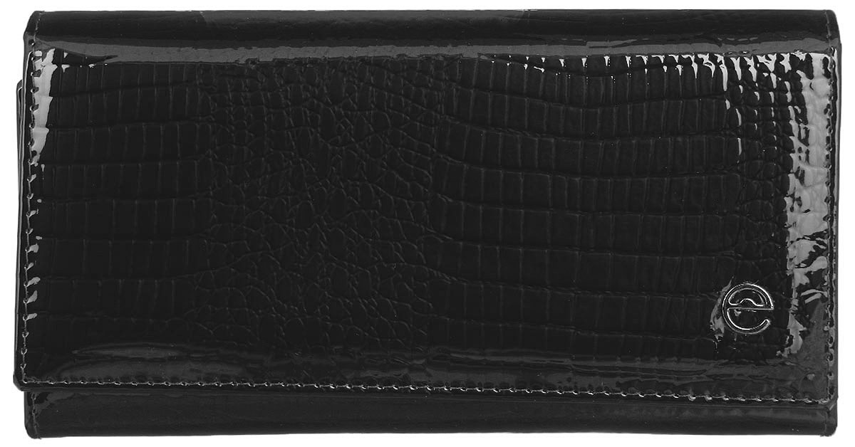 Кошелек женский Cheribags, цвет: черный. 02К-5246-1002К-5246-10 Кошелек женский Cheribags, цвет: черный. 02К-5246-1002К-5246-10Стильный женский кошелек Cheribags выполнен из натуральной кожи с тиснением под рептилию и оформлен металлической фурнитурой с символикой бренда. Внутренняя часть изделия выполнена из текстиля и натуральной кожи. Изделие закрывается клапаном на кнопку. Кошелек содержит три отделения для купюр, отделение для монет на застежке-молнии, врезной карман на молнии, накладной карман, четыре накладных кармана для визиток или кредитных карт, сетчатый накладной карман. Кошелек оснащен дополнительным отделением, которое закрывается хлястиком на кнопку и содержит два сетчатых накладных кармашка, четыре накладных кармашка для визиток, один накладной карман. Снаружи, в тыльной стенке изделия, расположен врезной карман на молнии. Кошелек станет отличным подарком человеку, ценящему практичные и стильные вещи, а качество его исполнения представит такой подарок в самом выгодном свете.