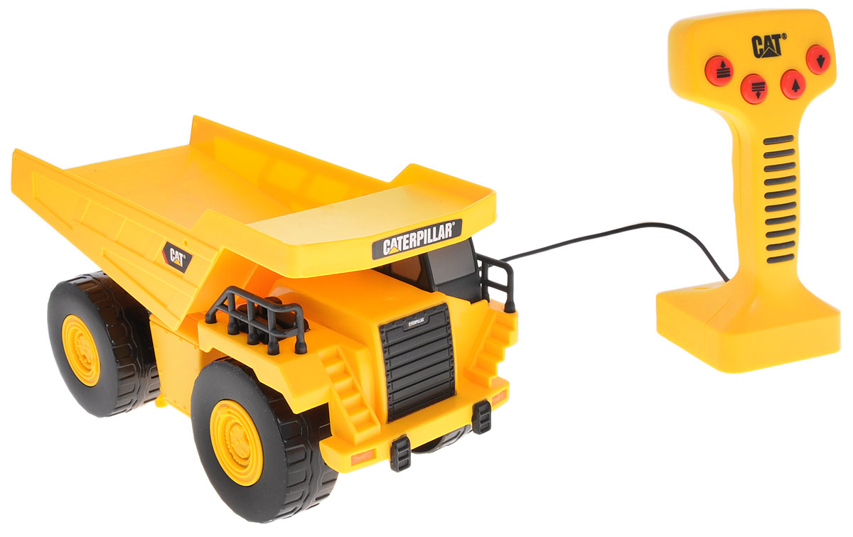 Toystate Самосвал на дистанционном управлении Cat36611TS-R_желтый Toystate Самосвал на дистанционном управлении Cat36611TS-R_желтыйСамосвал Toystate Cat на дистанционном управлении понравится любому мальчишке. Он выполнен из прочного яркого пластика и оснащен подъемным механизмом кузова. Самосвал управляется с помощью пульта с 8 кнопками. Пульт присоединен к машине с помощью провода; движение игрушки осуществляется только на расстояние, равное длине провода. При нажатии на кнопки, самосвал движется вперед/назад, поднимает и опускает кузов. Ваш ребенок будет в восторге от такого подарка! Рекомендуется докупить 3 батарейки напряжением 1,5V типа АА (товар комплектуется демонстрационными).