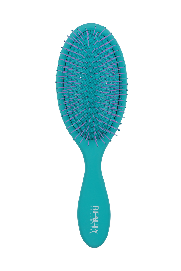 Beauty Essential Расческа NeoBrush Бирюзовая Лазурь70090 Beauty Essential Расческа NeoBrush Бирюзовая Лазурь70090Уникальная технология линии расчесок NeoBrush решает проблему расчесывания запутанных волос раз и навсегда! Тонкая, гибкая, но при этом очень прочная нейлоновая щетина бережно расчесывает волосы, массажирует кожу головы и стимулирует корни. Расчески NeoBrush можно использовать как на сухих, так и на влажных волосах; они подходят всем типам волос разной длины.