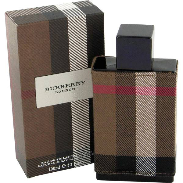Burberry London Men Туалетная вода, 50 мл1660 Burberry London Men Туалетная вода, 50 мл1660Мужской аромат Burberry London заключил в себя атмосферу современного Лондона, в котором сочетается старина и модные тенденции. Этот аромат является отражением безупречного английского стиля Burberry. Парфюм предназначен для современного английского джентльмена, который предпочитает изящную одежду, такую как сделанный на заказ костюм или плащ-честерфильд. Флакон аромата одет в фирменную клетку Burberry, создавая уникальный симбиоз мира парфюмерии и мира высокой моды. Классификация аромата : Амбровые, древесные. Лаванда, гваяковое дерево, бергамот, дубовый мох, кожа, корица, перец, мимоза, оппопонакс, табак, портвейн. Туалетная вода - один из самых популярных видов парфюмерной продукции. Туалетная вода содержит 4-10% парфюмерного экстракта. Главные достоинства данного типа продукции заключаются в доступной цене, разнообразии форматов (как правило, 30, 50, 75, 100 мл), удобстве использования (чаще всего - спрей). Идеальна для...