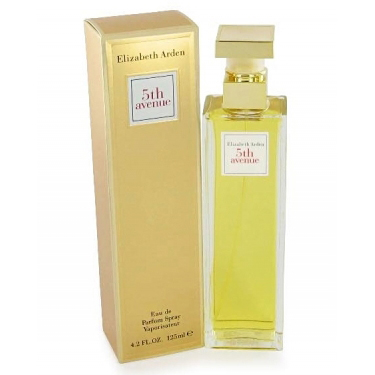Elizabeth Arden 5th Avenue Woman Парфюмерная вода, 75 мл1994 Elizabeth Arden 5th Avenue Woman Парфюмерная вода, 75 мл1994Elizabeth Arden 5th Avenue Woman - самая знаменитая улица в мире - это воплощение роскоши, богатства и мечты, ставшей реальностью. Современный аромат с дерзкими нотами, классический цветочный состав которого разбавлен мягкой восточной основой из янтаря, сандалового дерева и ванили. Классификация аромата : Цветочные. Бергамот, ландыш, магнолия, мандарин, сирень, цветок лайма, гвоздика, жасмин, иланг-иланг, мускатный орех, персик, роза, тубероза, фиалка, амбра, ваниль, гвоздика, ирис. Ключевые слова : Нежный, тонкий, утонченный, элегантный!