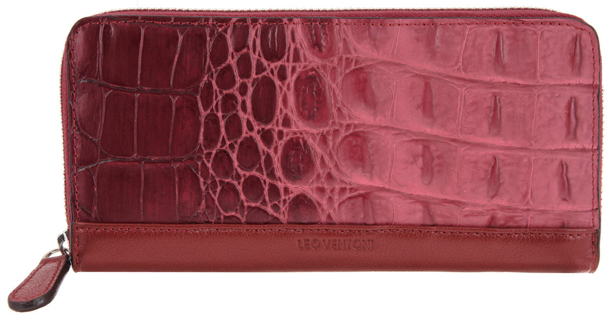 Кошелек женский Leo Ventoni, цвет: коричневый, бордовый. L330961L330961-bordo Кошелек женский Leo Ventoni, цвет: коричневый, бордовый. L330961L330961-bordoСтильный женский кошелек Leo Ventoni выполнен из натуральной кожи с тиснением под рептилию, оформлен металлической фурнитурой и символикой бренда. Изделие закрывается на молнию. Внутри расположены: три отделения для купюр, отделение для монет на молнии, два накладных кармана, девять накладных карманов для пластиковых карт, один из которых дополнен прозрачной вставкой из пластика. Изделие поставляется в фирменной упаковке. Кошелек Leo Ventoni станет отличным подарком для человека, ценящего качественные и практичные вещи.