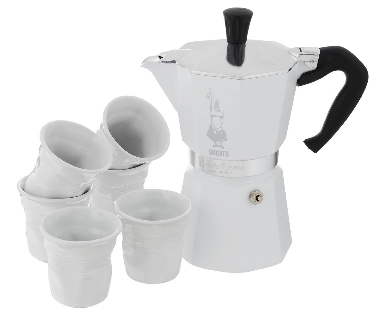 Набор посуды Bialetti Moka, цвет: белый, стальной, 7 предметов4030 Набор посуды Bialetti Moka, цвет: белый, стальной, 7 предметов4030Набор посуды Bialetti Moka включает в себя гейзерную кофеварку и 6 чашек для кофе. Компактная гейзерная кофеварка изготовлена из высококачественного алюминия. Изделие оснащено удобной ручкой из пластика. Кофейные чашки выполнены из высококачественной керамики. Принцип работы такой гейзерной кофеварки - кофе заваривается путем многократного прохождения горячей воды или пара через слой молотого кофе. Удобство кофеварки в том, что вся кофейная гуща остается во внутренней емкости. Гейзерные кофеварки пользуются большой популярностью благодаря изысканному аромату. Кофе получается крепкий и насыщенный. Теперь и дома вы сможете насладиться великолепным эспрессо. Подходит для газовых, электрических и стеклокерамических плит. Нельзя мыть в посудомоечной машине. Высота кофеварки: 22 см. Диаметр дна кофеварки: 10 см. Диаметр чашек по верхнему краю: 6,5 см. Диаметр дна чашек: 3,7 см. Высота чашек: 6,4 см.