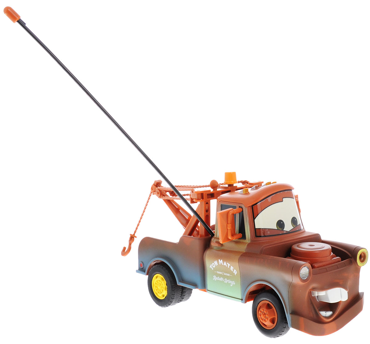 Dickie Toys Машина на радиоуправлении Мэтр3089502 Dickie Toys Машина на радиоуправлении Мэтр3089502Машина на радиоуправлении Dickie Toys Мэтр несомненно понравится любому мальчишке. Игрушка выполнена в виде героя мультфильма Тачки грузовика Мэтра. Детализированный корпус модели изготовлен из пластика, колесики прорезинены, что обеспечивает надежное сцепление с любой гладкой поверхностью. Пульт управления позволяет автомобилю двигаться, вперед, назад, влево и вправо, а также обеспечивает точный контроль над скоростью движения автомобиля, позволяя использовать режим турбо. Машинка дополнена подвижным подъемным краном. Ваш ребенок часами будет играть с моделью, придумывая различные истории и устраивая соревнования. Порадуйте его таким замечательным подарком! Для работы автомобиля необходимо докупить 3 батарейки типа АА (в комплект не входят). Для работы пульта управления необходимо докупить 3 батарейки типа ААА (в комплект не входят).