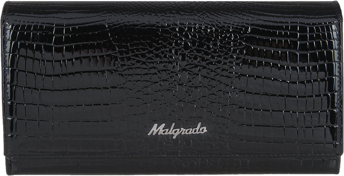 Кошелек женский Malgrado, цвет: черный. 77006-4677006-46 Black Кошелек женский Malgrado, цвет: черный. 77006-4677006-46 BlackСтильный женский кошелек Malgrado выполнен из натуральной лакированной кожи с тиснением под рептилию и оформлен металлической фурнитурой с символикой бренда. Изделие закрывается на круговую застежку-молнию. Внутри расположены четыре отделения для купюр, отделение для монет на молнии, два накладных кармана, девять накладных карманов для пластиковых карт, один из которых дополнен прозрачной вставкой из пластика. Изделие поставляется в фирменной упаковке. Кошелек Malgrado станет отличным подарком для человека, ценящего качественные и практичные вещи.