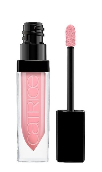 CATRICE Губная помада Shine Appeal Fluid Lipstick 030 Meet You At The Bar-bie розовый, 5мл54395 CATRICE Губная помада Shine Appeal Fluid Lipstick 030 Meet You At The Bar-bie розовый, 5мл54395Жидкая помада CATRICE Shine Appeal Fluid Lipstick – инновационный продукт-гибрид, в котором выразительность и яркость помады сочетается с максимальным глянцевым эффектом блеска для губ. Она легко и равномерно наносится, а благодаря наличию в составе витамина Е – нежно питает чувствительную кожу губ. Гибридная природа продукта подчеркнута и его изысканной упаковкой