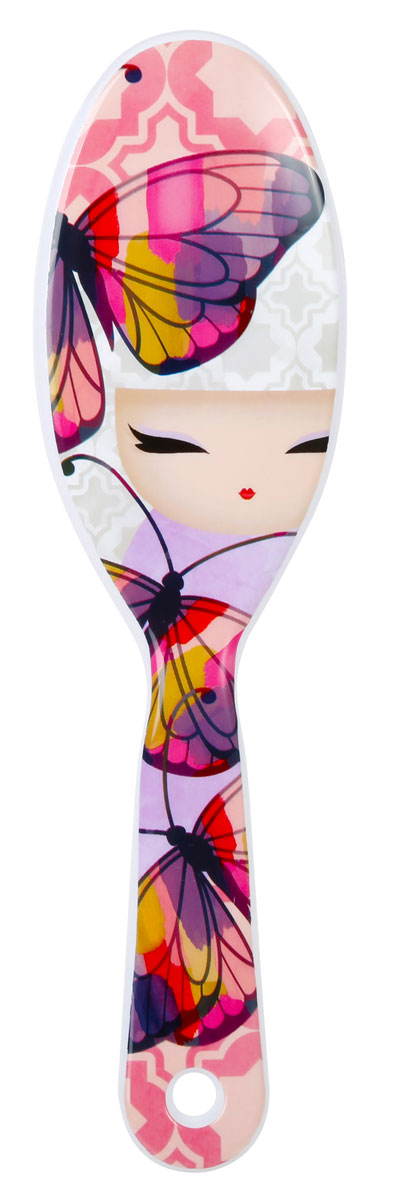 Расческа массажная Kimmdoll Ана (Любовь). KF1049KF1049 Расческа массажная Kimmdoll Ана (Любовь). KF1049KF1049Массажная расческа Kimmidoll Ана (Любовь) овальной формы выполнена из прочного безопасного пластика. Такая расческа идеально ухаживает за вашими волосами. Пластиковые типсы снимают статическое электричество с волос и обеспечивают массаж кожи головы, что улучшает кровообращение и стимулирует рост волос. Обратная сторона расчески украшена красочным изображением куколки кокеши. Расческа легко моется и быстро сохнет. Такая расческа станет отличным подарком и незаменимым аксессуаром. Она, несомненно, удивит и порадует его получателя. Привет, меня зовут Ана! Я талисман Любви. Мой дух щедрый и добрый. Ваше доброе сердце и спокойный характер раскрывают миру щедрость моего любящего духа. Пусть сердце каждого, кого вы любите, помнит великодушие вашей доброты и станет счастливее от вашей любви.