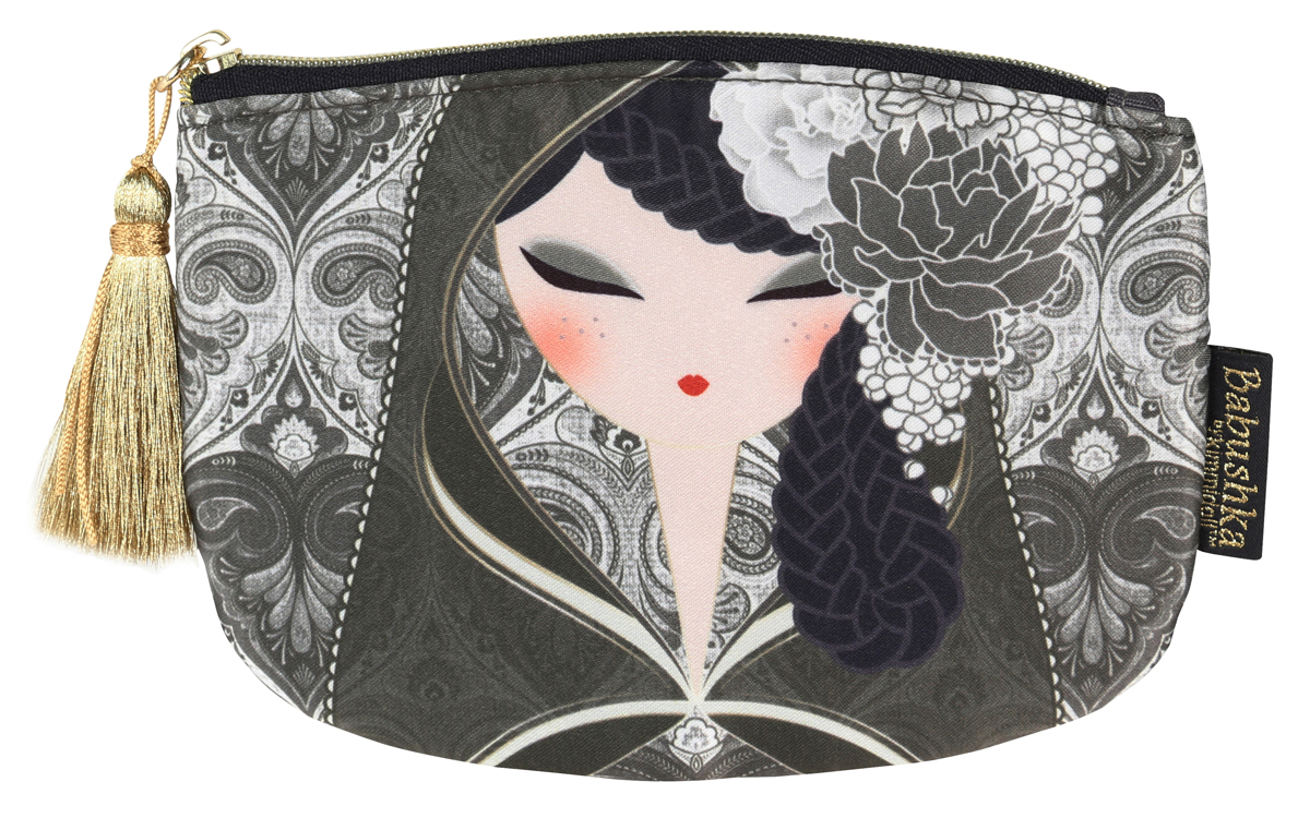 Кошелек женский Kimmidoll. BKF004BKF004 Кошелек женский Kimmidoll. BKF004BKF004Яркий женский кошелек Kimmidoll выполнен из сатина и текстиля, оформлен изображением японской куколки-матрешки. Кошелек имеет одно отделение и закрывается на застежку-молнию. Бегунок молнии дополнен золотистой кисточкой. Такой аксессуар оригинального дизайна придется по душе любительнице стильных и практичных вещиц. Он не займет много места в сумочке и добавит индивидуальности своей обладательнице.