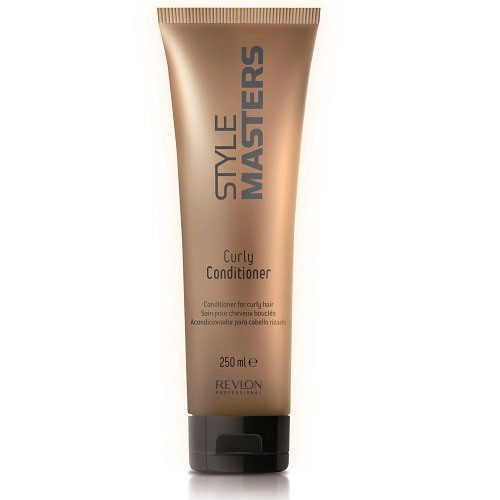 Revlon Professional Style Кондиционер для вьющихся волос Masters Curly Conditioner 250 мл7207637000 Revlon Professional Style Кондиционер для вьющихся волос Masters Curly Conditioner 250 мл7207637000Revlon Professional Style Masters Curly Conditioner Кондиционер для вьющихся волос создан для полноценного и тщательного ухода за вьющимися волосами. Данный продукт компании Revlon Professional, в состав которого входят натуральные компоненты, эффективно восстанавливает волосы, а также укрепляет их, придаёт им силу и красивый блеск, сохраняя их естественный цвет. Кондиционер Ревлон Профессионал Style Masters не сушит волосы и кожу головы, прекрасно повышает послушность и мягкость вьющихся волос, снимает с них эффект статического электричества, значительно облегчает процесс расчёсывания. Средство от компании Revlon делает волосы эластичными и мягкими. Для получения наилучшего результата кондиционер Revlon Style Masters Curly рекомендуется использовать после применения шампуня для вьющихся волос.
