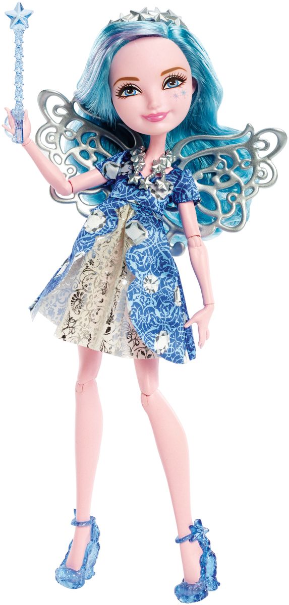Ever After High Кукла Фарра ГудфэйриDRM05_DHF93 Ever After High Кукла Фарра ГудфэйриDRM05_DHF93Кукла Ever After High Фарра Гудфэйри - оригинальная стильная кукла, которая порадует девочек любого возраста. Фарра Гудфэйри - дочь феи, она также готовится стать феей как и ее мать, но втайне мечтает хоть раз самой побывать на балу и танцевать до полуночи. У куклы длинные голубые волосы, которые можно укладывать в различные прически и красивое личико. Красавица одета в роскошное синее платье с серебристой вставкой, украшенное растительным узором. Наряд дополняют изящные синие туфельки на каблуках, серебряное ожерелье из звездочек и серебристый обруч в волосах. За спиной у Фарры красивые ажурные крылышки. Тело куколки на шарнирах, ноги и руки сгибаются и разгибаются, благодаря чему она может принимать различные положения. В комплект также входит волшебная палочка. Порадуйте свою дочку таким замечательным подарком!
