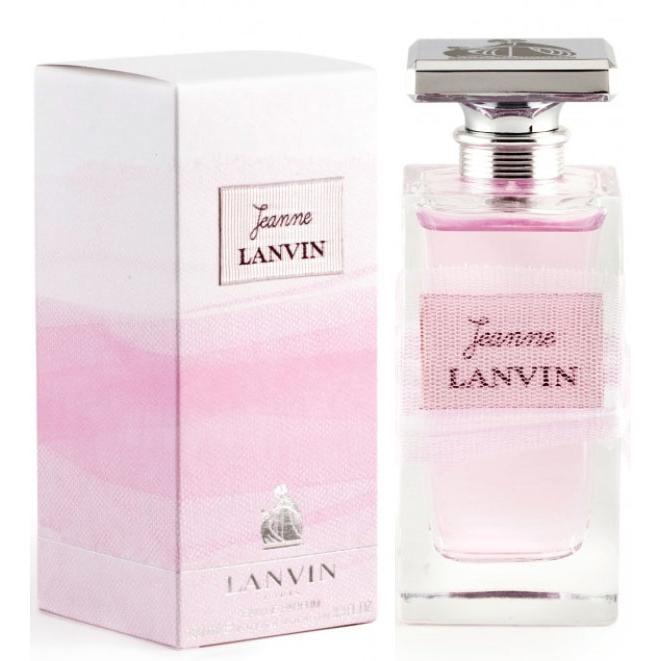 Lanvin Парфюмерная вода Jeanne Lanvin, 100 мл6220 Lanvin Парфюмерная вода Jeanne Lanvin, 100 мл6220Аромат Lanvin Jeanne Lanvin назван в честь основательницы модного бренда Жанны Ланвин, а флакон украшает логотип, созданный дизайнерами Lanvin еще в 1920-е годы. Не смотря на ретро-стиль оформления, парфюм предназначен для молодых и веселых девушек. Букет аромата одновременно простой и изысканный, немного отражающий эпоху Жанны Ланвин своими цветочными нотами белой фрезии и пиона. Товар сертифицирован.
