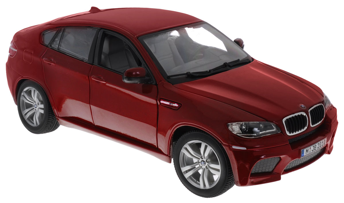 Bburago Модель автомобиля BMW X6 M цвет бордовый18-12081 Bburago Модель автомобиля BMW X6 M цвет бордовый18-12081Модель автомобиля Bburago BMW X6 M бордового цвета - отличный подарок как ребенку, так и взрослому коллекционеру. Благодаря броской внешности, а также великолепной точности, с которой создатели этой модели масштабом 1:18 передали внешний вид настоящего автомобиля, модель станет подлинным украшением любой коллекции авто. Машина будет долго служить своему владельцу благодаря металлическому корпусу с элементами из пластика. Дверцы машины, капот и багажник открываются, шины обеспечивают отличное сцепление с любой поверхностью пола. Модель автомобиля Bburago BMW X6 M обязательно понравится вашему ребенку и станет достойным экспонатом любой коллекции.