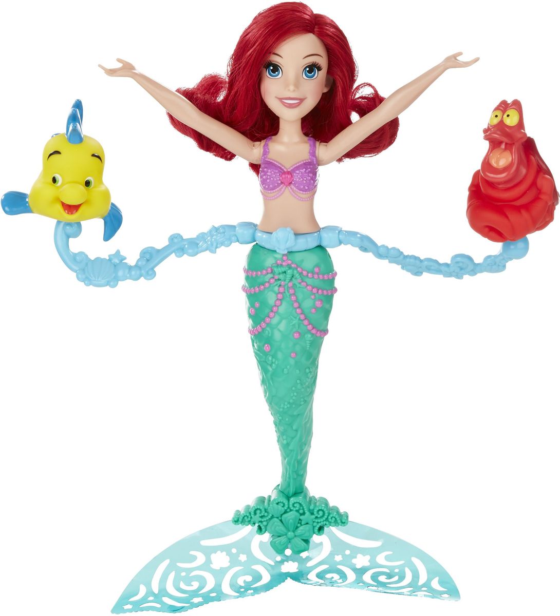 Disney Princess Кукла Ариель с Флаундером и СебастьяномB5308EU4 Disney Princess Кукла Ариель с Флаундером и СебастьяномB5308EU4Кукла Disney Princess Ариель с Флаундером и Себастьяном теперь может купаться вместе с тобой! Кукла с длинными красными волосами выполнена из высококачественного пластика и текстиля в виде очаровательной русалочки Ариэль. С помощью ключика-звезды на спине русалочки заведи механизм, и Ариель начнет вращаться вокруг своей оси, держась при этом на воде. К поясу куклы можно прикрепить двух друзей Ариель, Флаундера и Себастьяна, и тогда вращаться станет еще веселей! Ваша малышка будет в восторге от такого подарка!