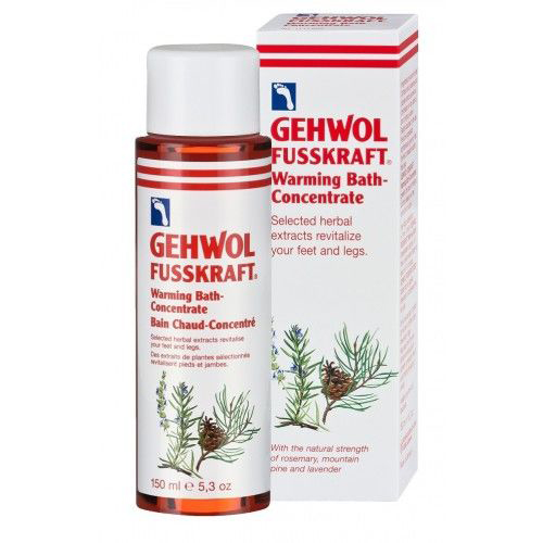 Gehwol Fusskraft Warming Bath Concentrate - Согревающая ванна для ног 150 мл1*11808 Gehwol Fusskraft Warming Bath Concentrate - Согревающая ванна для ног 150 мл1*11808Согревающая ванна Геволь (Fusskraft Warmebad Gehwol) - это концентрированный экстракт эфирных масел имбиря и красного перца. Она также содержит натуральные вытяжки из розмарина и комбинацию витамина E (профилактика старения кожи) и витаминов группы B (питание, уход). Все активные ингредиенты быстро проникают в кожу, и продолжительное время дают ощущение тепла. Средство также ухаживает за сухой кожей, делает её эластичной и мягкой. Проверено по дерматологическим показателям. Благоприятно применение при заболевании диабетом. Назначение: Устранение эффекта холодных ног. Профилактика простуды.