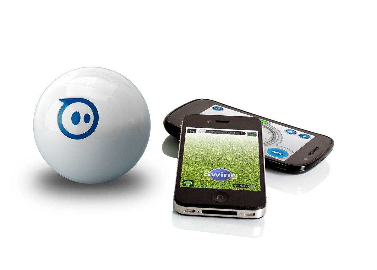 Sphero Игрушка радиоуправляемая Беспроводной робо-шарS003RW Sphero Игрушка радиоуправляемая Беспроводной робо-шарS003RWOrbotix Sphero 2.0 представляет собой новый, еще более быстрый и резвый, передвигающийся со скоростью 2 м/с мяч, управляемый с iOS-гаджетов, синхронизация с которыми осуществляется посредством бепроводного интерфейса Bluetooth. Шар оснащен технологией LED motion, благодаря которой он может засверкать невероятно яркими, сочными и самыми разнообразными цветами и миллионами оттенков. Оснащенный невероятно большим количеством электроники шар Orbotix Sphero 2.0 является просто идеальным устройством при создании новой, еще неизведанной платформы для игр - лабиринт, гольф, бильярд и множество других игр, установленных на Вашем гаджете развлекут и порадуют как Вас, так и Ваших домочадцев. Кроме того, Вы можете приобрести и сразу несколько шаров Orbotix Sphero 2.0 и устраивать так называемые «шариковые гонки» с друзьями или детьми!