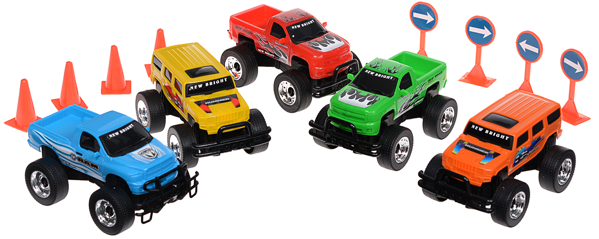 New Bright Игровой набор Wheels14355 New Bright Игровой набор Wheels14355Игровой набор Wheels обязательно приведет в восторг вашего маленького гонщика! В наборе пять ярких джипов, дорожные знаки и конусы. Машинки оснащены большими колесами, благодаря которым, они могут с легкость преодолевать препятствия в виде горок, или возвышенностей. Ваш ребенок будет часами играть с машинками, придумывая различные истории и ролевые игры. С таким количеством машинок можно играть как одному, так и в компании друзей. Игровой набор Wheels поможет обеспечить увлекательный досуг и не позволит мальчишкам скучать. Порадуйте своего малыша такой интересной игрушкой!