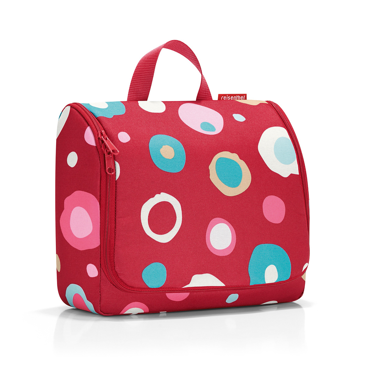 Несессер женский Reisenthel Toiletbag, цвет: красный. WO3048WO3048 Несессер женский Reisenthel Toiletbag, цвет: красный. WO3048WO3048Стильный несессер Reisenthel Toiletbag выполнен из полиэстера и оформлен ярким принтом. Изделие содержит одно основное отделение, которое закрывается клапаном на молнию с двумя бегунками. Внутри расположены: четыре накладных сетчатых кармана для личных принадлежностей, эластичный фиксатор, врезной сетчатый карман на молнии. На внутренней стороне клапана расположены: врезной карман на молнии, накладной карман на молнии с сетчатой вставкой, зеркало, которое фиксируется на липучку, и вместительный потайной карман на застежке-молнии. Клапан дополнен металлическим крючком для подвешивания. Несессер оснащен удобной ручкой для переноски. Стильный несессер Reisenthel Toiletbag станет практичным аксессуаром, который идеально дополнит ваш образ.