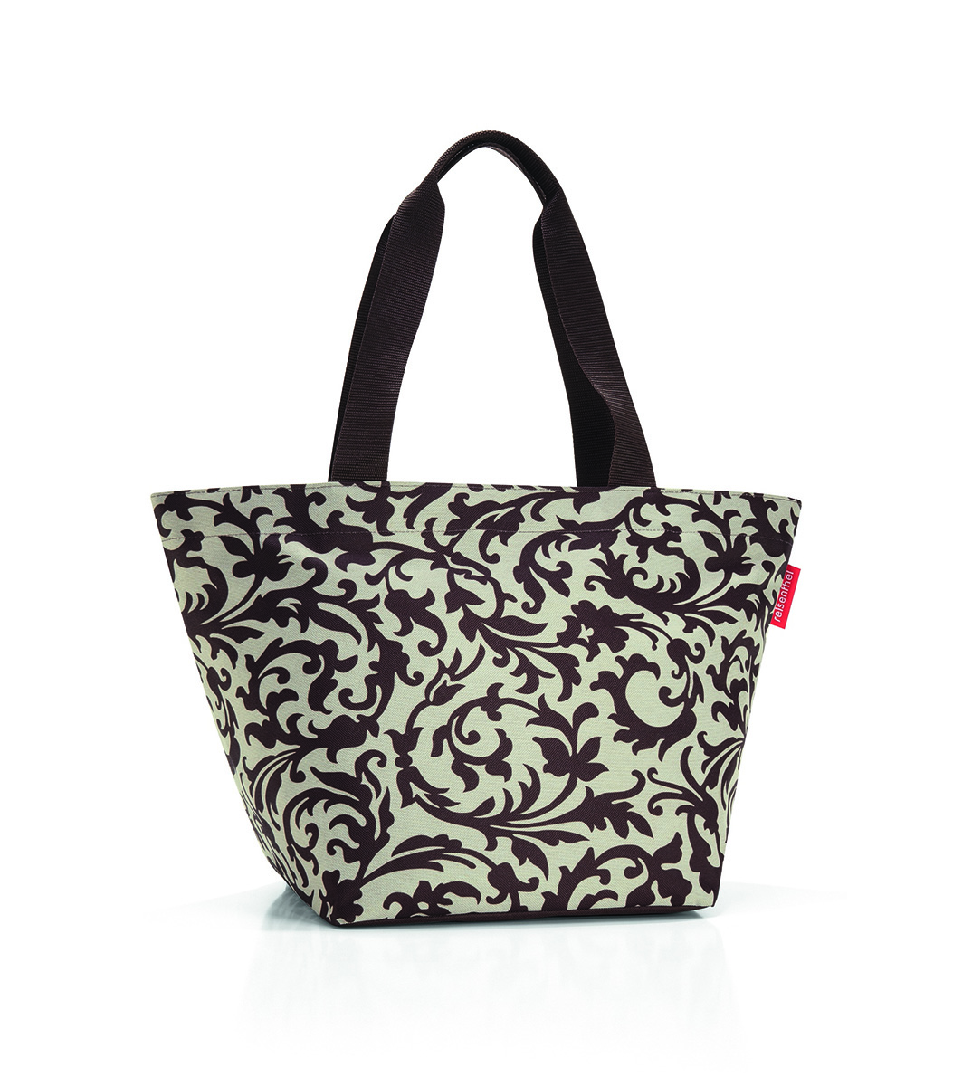 Сумка женская Reisenthel Shopper M, цвет: бежевый. ZS6001ZS6001 Сумка женская Reisenthel Shopper M, цвет: бежевый. ZS6001ZS6001Универсальная женская сумка Reisenthel Shopper M изготовлена из плотного полиэстера и оформлена ярким принтом. Сумка содержит одно вместительное отделение, закрывающееся на застежку-молнию. Внутри расположен нашивной карман на молнии. Изделие дополнено двумя практичными широкими ручками, которые позволят носить сумку, как в руках, так и на плече. Практичная сумка станет незаменимым аксессуаром для повседневного использования.