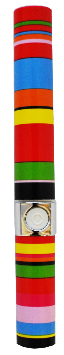 Longa Vita Вибрационная зубная щетка Радуга. SG-929129918 Longa Vita Вибрационная зубная щетка Радуга. SG-929129918Стильное и компактное решение для активных людей. - Элегантный корпус с защитным колпачком напоминает дизайн туши для ресниц. - Миниатюрные размеры (длина - 16 см, диаметр - 2 см) позволяют носить щетку с собой. - Щетинки совершают 20000 колебаний в мин. - Чистка зубов вибрационной щеткой намного тщательнее, чем обычной щеткой. - Длинные щетинки по краям вычищают налет из труднодоступных участков. - Прорезиненная кнопка включения для удобства и безопасности. - Возможность мытья под водой. - Работа от одной щелочной батарейки типа ААА. -Дополнительная сменная насадка