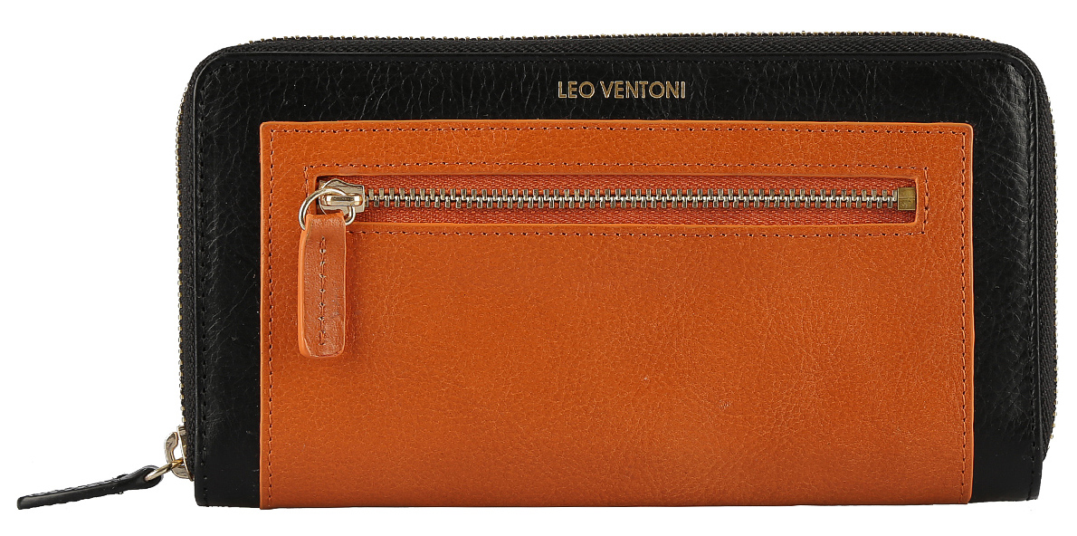 Кошелек женский Leo Ventoni, цвет: черный, оранжевый. L330832L330832 nero/orange Кошелек женский Leo Ventoni, цвет: черный, оранжевый. L330832L330832 nero/orangeОригинальный женский кошелек Leo Ventoni, выполненный из натуральной кожи, дополнен контрастной вставкой на лицевой стороне и принтом в виде логотипа бренда. Внутри три отделения для купюр, два боковых кармана для мелочей, восемь кармашков для кредитных карт, карман на пластиковой молнии для монет и один кармашек с прозрачным пластиковым окошком. Снаружи имеется врезной карман на металлической застежке-молнии. Изделие закрывается на застежку-молнию. Кошелек упакован в коробку из плотного картона с логотипом фирмы. Такой кошелек станет замечательным подарком человеку, ценящему качественные и практичные вещи.