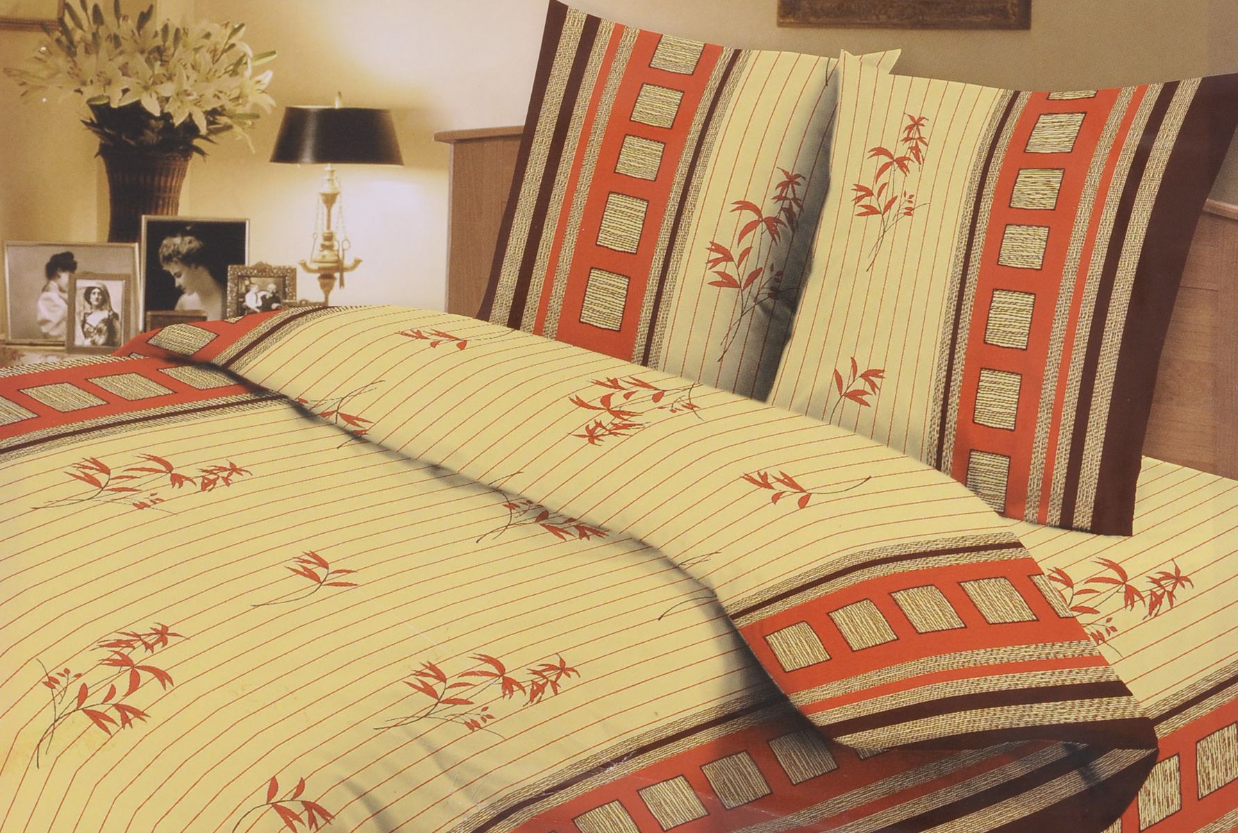 Комплект белья Letto, 1,5-спальный, наволочки 70х70, цвет: кремовый, красно-оранжевыйB72-3 Комплект белья Letto, 1,5-спальный, наволочки 70х70, цвет: кремовый, красно-оранжевыйB72-3Серия Letto Традиция выполнена из классической российской бязи, привычной для большинства российских покупательниц. Ткань плотная (125 гр/м), используются современные устойчивые красители и в том числе технология с эффектом 3D. Традиционная российская бязь выгодно отличается от импортных аналогов по цене, при том, что сама ткань толще, меньше сминается и служит намного дольше. Рекомендуется перед первым использованием постирать, но не пересушивать. Применение кондиционера при стирке сделает такое постельное белье мягче и комфортней. Пододеяльник на молнии. Обращаем внимание, что расцветка наволочек может отличаться от представленной на фото.