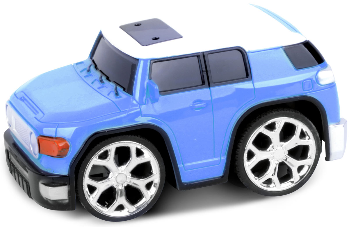 Bluesea Машинка на радиоуправлении Racing Car цвет синий5588-04 Bluesea Машинка на радиоуправлении Racing Car цвет синий5588-04Это один из представителей яркой серии машинок Racing Car. Она проста в управлении, двигается вперед, назад, влево и вправо. Для того, чтобы начать играть, достаточно просто докупить элементов питания для машинки и пульта управления.