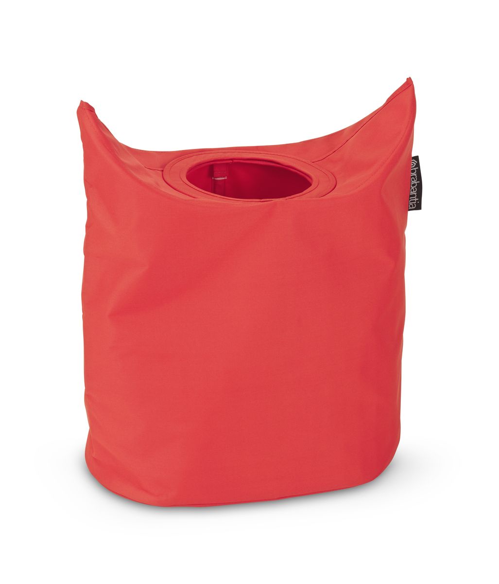 Сумка для белья Brabantia, цвет: красный. 102523102523 Сумка для белья Brabantia, цвет: красный. 102523102523Оригинальная сумка для белья экономит место и превращает вашу стирку в увлекательное занятие. С помощью складывающихся магнитных ручек сумка закрывается и превращается в корзину для белья с загрузочным отверстием. Собрались стирать? Поднимите ручки, и ваша сумка готова к использованию. Загрузочное отверстие для быстрой загрузки белья – просто сложите магнитные ручки; Большие удобные ручки для переноски; Удобно загружать белье в стиральную машину – большая вместимость и широкое отверстие; 2 года гарантии Brabantia.