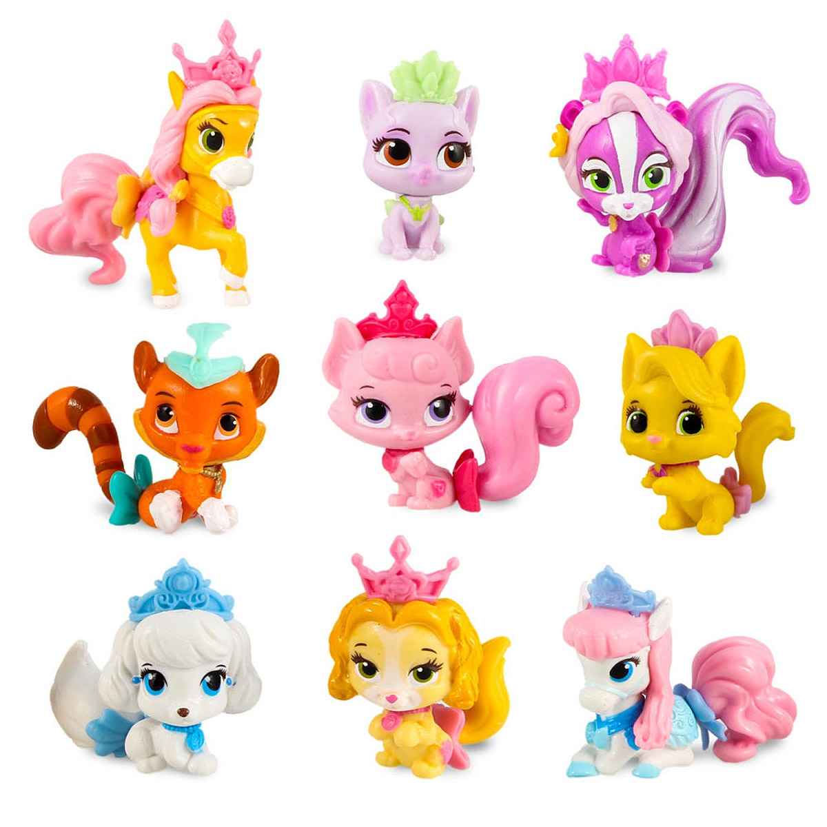 Disney Princess Набор фигурок Королевские питомцы 9 шт 2121721217 Disney Princess Набор фигурок Королевские питомцы 9 шт 2121721217Добро пожаловать в волшебный мир, где живут очаровательные принцессы Disney и их питомцы! Они такие разные, но все без исключения очень милые, и каждый из них любит ласку и заботу. Ухаживайте за ними, делайте им прически при помощи бантиков и ленточек, угощайте вкусными лакомствами и водите на королевские прогулки - они будут очень счастливы! С Королевскими питомцами каждый день полон волшебства! В набор входят Милашка - котенок Авроры, Снежинка - пони Золушки, Лили - кошечка Тианы, Невелиска - пони Белль, Солнышко - котенок Рапунцель, Полянка - скунс Рапунцель, Тыковка - собачка Золушки, Султан - тигренок Жасмин, Крошка - собачка Белль.