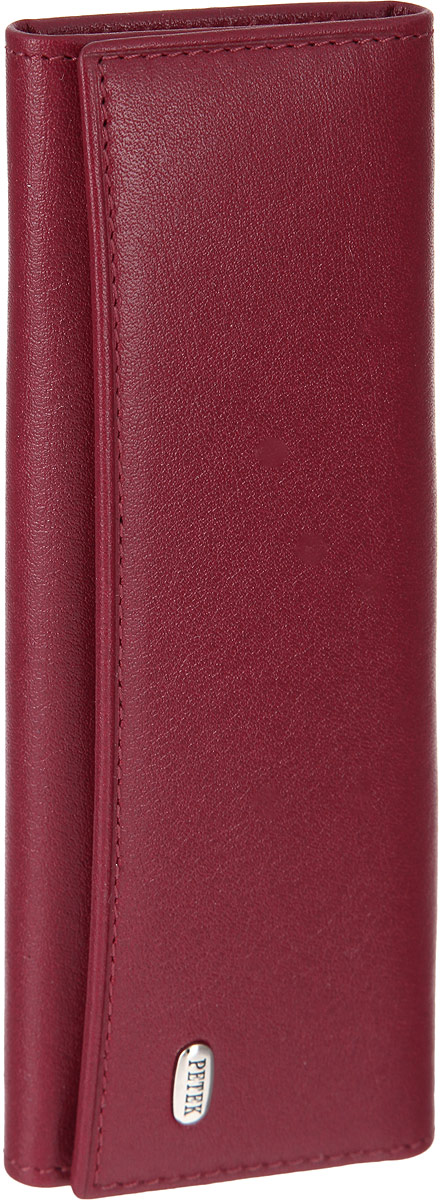 Ключница Petek 1855, цвет: бургунди. 519.4000.10519.4000.10 Red Ключница Petek 1855, цвет: бургунди. 519.4000.10519.4000.10 RedСтильная ключница Petek 1855 выполнена из натуральной кожи и оформлена металлической пластиной с гравировкой бренда. Изделие закрывается на клапан с двумя кнопками. Внутри находятся четыре металлических крючка для ключей и два боковых кармана. Ключница упакована в фирменную коробку. Этот аксессуар станет замечательным подарком человеку, ценящему качественные и практичные вещи.