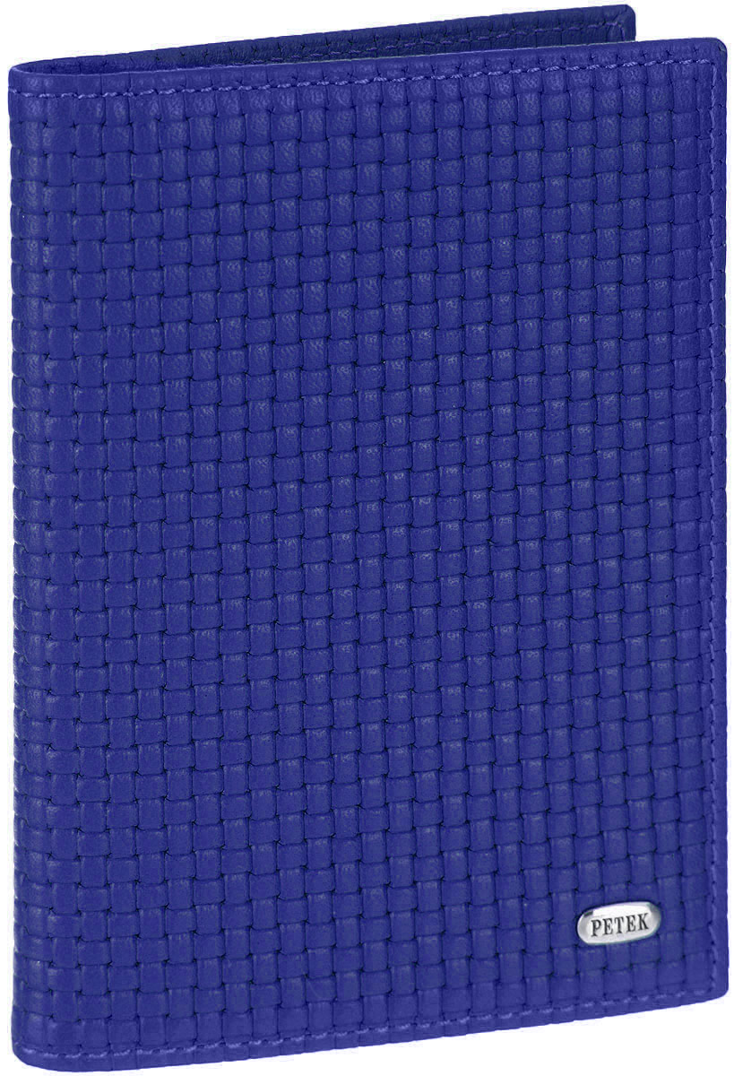 Обложка для автодокументов Petek 1855, цвет: ярко-синий. 584.020.81584.020.81 Royal Blue Обложка для автодокументов Petek 1855, цвет: ярко-синий. 584.020.81584.020.81 Royal BlueОбложка для автодокументов Petek изготовлена из натуральной кожи с оригинальным фактурным тиснением, оформлена металлической фурнитурой с символикой бренда. Изделие раскладывается пополам. Внутри расположены четыре прорезных кармана для кредитных карт, сетчатый кармашек, потайной кармашек, вкладыш для автодокументов, состоящий из шести файлов, один из которых формата А5. Изделие поставляется в фирменной упаковке. Обложка для автодокументов поможет сохранить внешний вид ваших документов и защитить их от повреждений, а также станет стильным аксессуаром.
