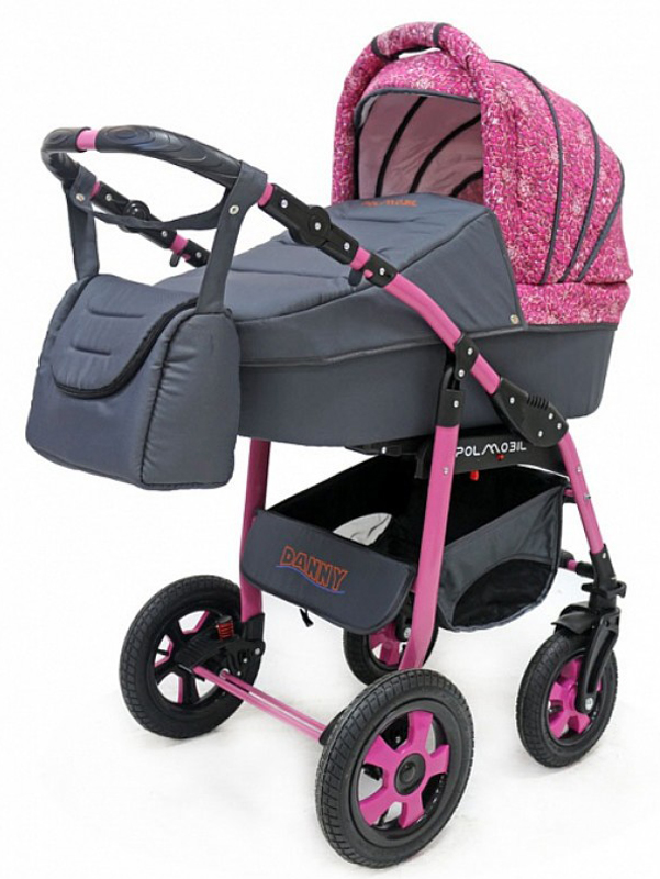 Polmobil Коляска универсальная 2 в 1 Danny цвет графитовый розовый5902232150131 Polmobil Коляска универсальная 2 в 1 Danny цвет графитовый розовый5902232150131Универсальная детская коляска DANNY 2в1 от Польского производителя Polmobil предназначена для детей с рождения и до 3-х лет. В комплект коляски входит спальная люлька для новорожденного и прогулочный блок для подросшего малыша, которые можно устанавливать по ходу движения или против хода движения. Люлька коляски комфортная и удобная, сделана внутри из 100 % хлопка. Дно люльки – жесткое, это очень важно для правильного формирования позвоночника новорожденного малыша. Прогулочное сидение легко устанавливается на раму, имеет пятиточечные ремни безопасности, съемный бампер, регулируемое положение спинки. Для удобства родителей предусмотрены регулировка высоты ручки, корзина для покупок и сумка для мамы. Колеса надувные, камерные, с современной системой амортизации. Передние поворотные колеса с фиксатором делают эту модель коляски маневренной и легкоуправляемой. Задние колеса обеспечивают хорошую проходимость и позволяют преодолевать любые препятствия по бездорожью на прогулке. Ширина...
