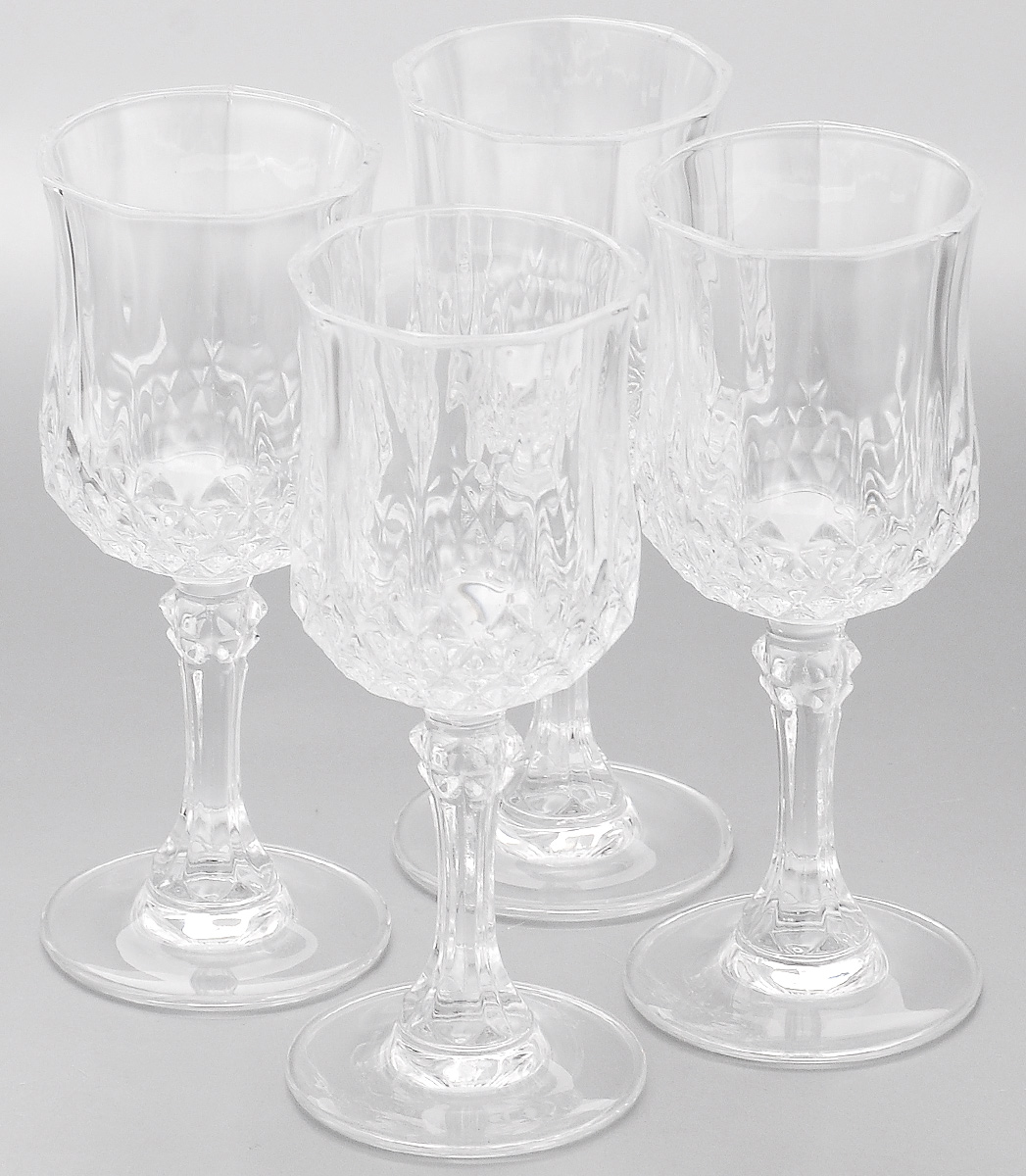 Набор фужеров Cristal dArques Longchamp, 250 мл, 4 штG5584 Набор фужеров Cristal dArques Longchamp, 250 мл, 4 штG5584Набор Cristal dArques Longchamp состоит из четырех фужеров, выполненных из прочного стекла. Изделия оснащены высокими ножками и предназначены для подачи различных напитков. Они сочетают в себе элегантный дизайн и функциональность. Благодаря такому набору пить напитки будет еще вкуснее. Набор фужеров Cristal dArques Longchamp прекрасно оформит праздничный стол и создаст приятную атмосферу за романтическим ужином. Такой набор также станет хорошим подарком к любому случаю. Диаметр фужера (по верхнему краю): 7,5 см. Высота фужера: 18,5 см.
